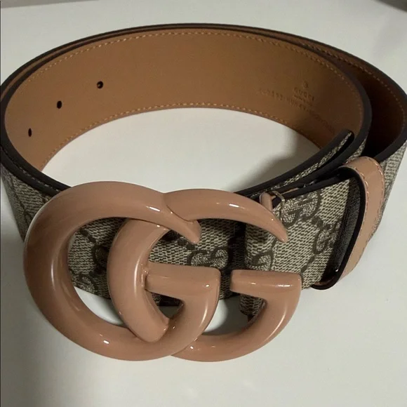 Gucci Tan and Black GG Logo Belt - Picture 2 of 5